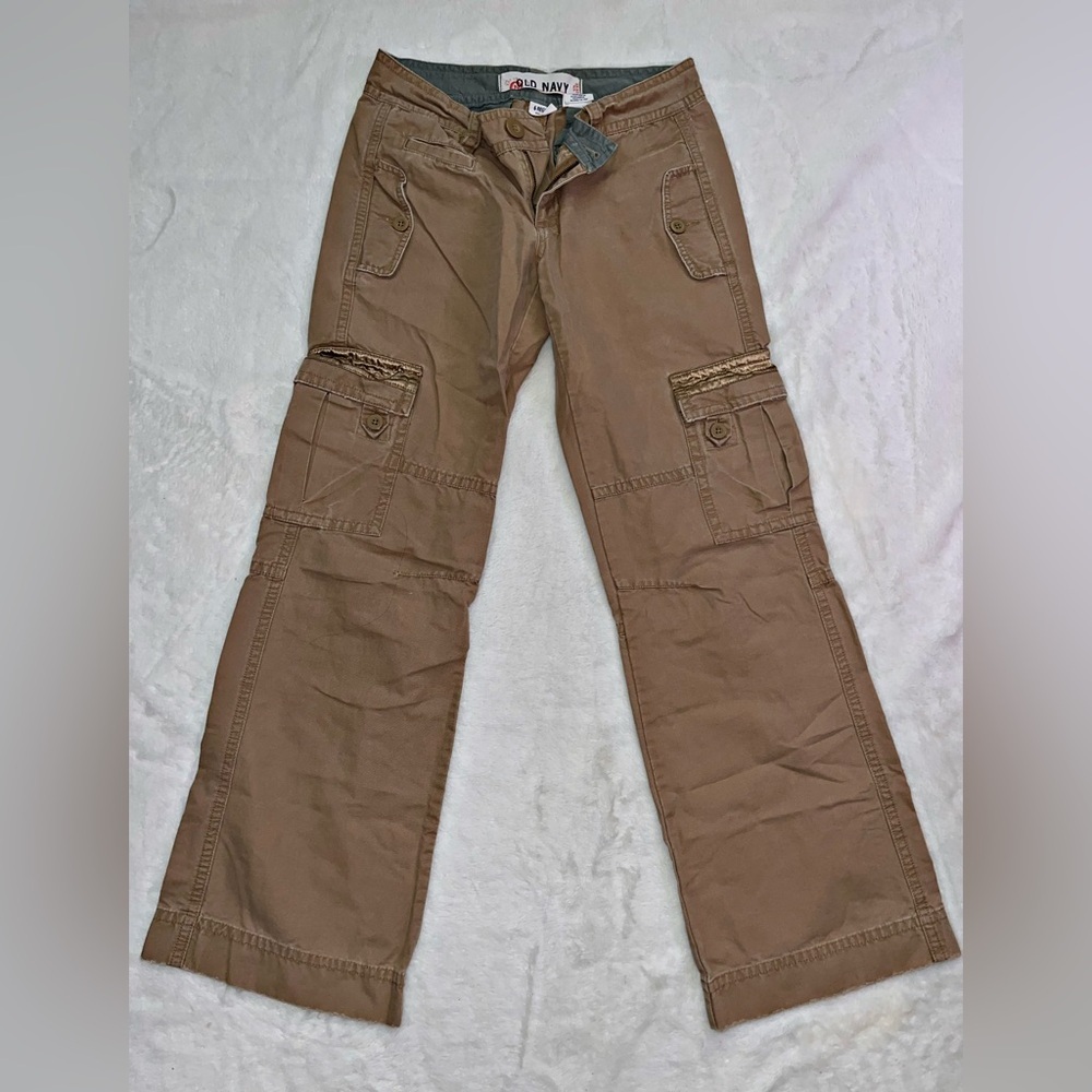 Y2K Old Navy Tan Cargo Pants Women’s size 6